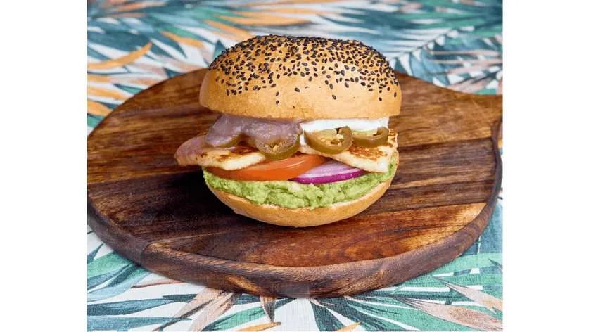 Halloumi Avocado 🌱⭐