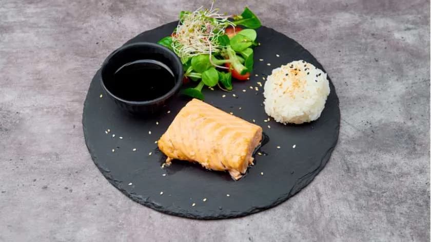 Filet z pieczonego łososia