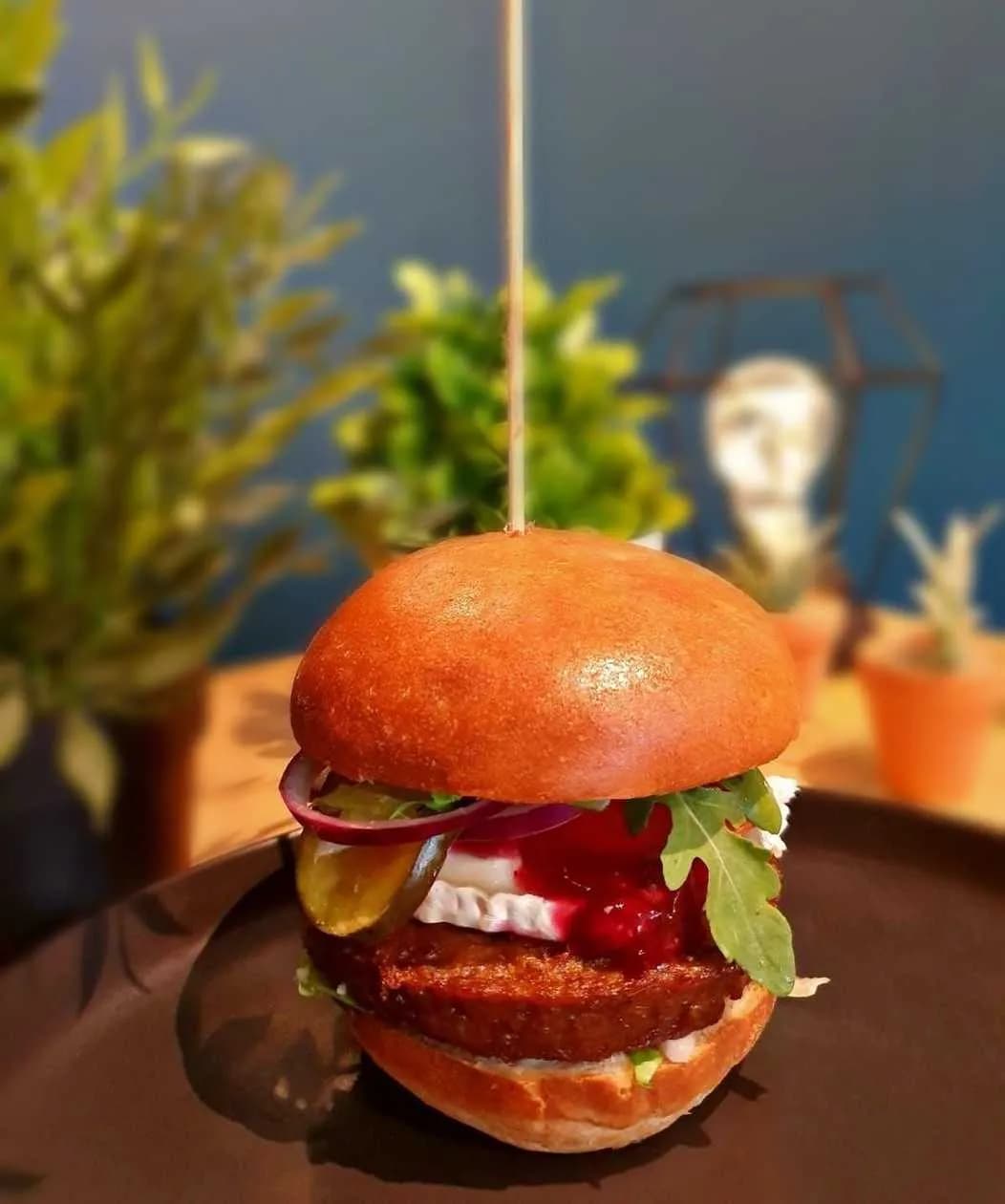 Burger Linda McCartney Koziołek Matołek 110g