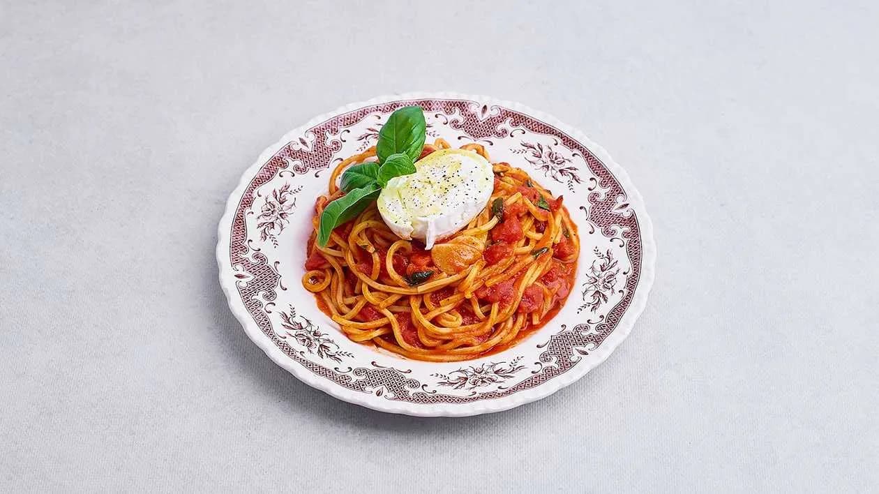 Spaghetti Burrata Tomatoes