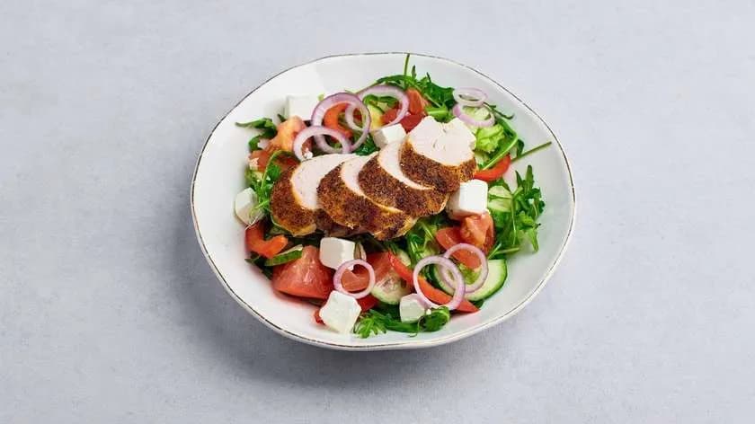 Zestaw 19b. Sałatka z kurczakiem, serem typu feta