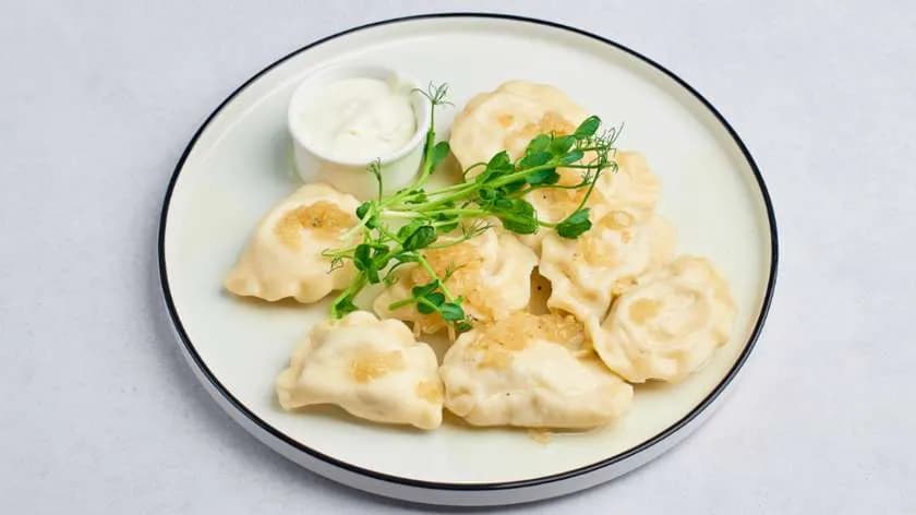 Zestaw 9d. Pierogi ze szpinakiem i serem feta (8 szt.)