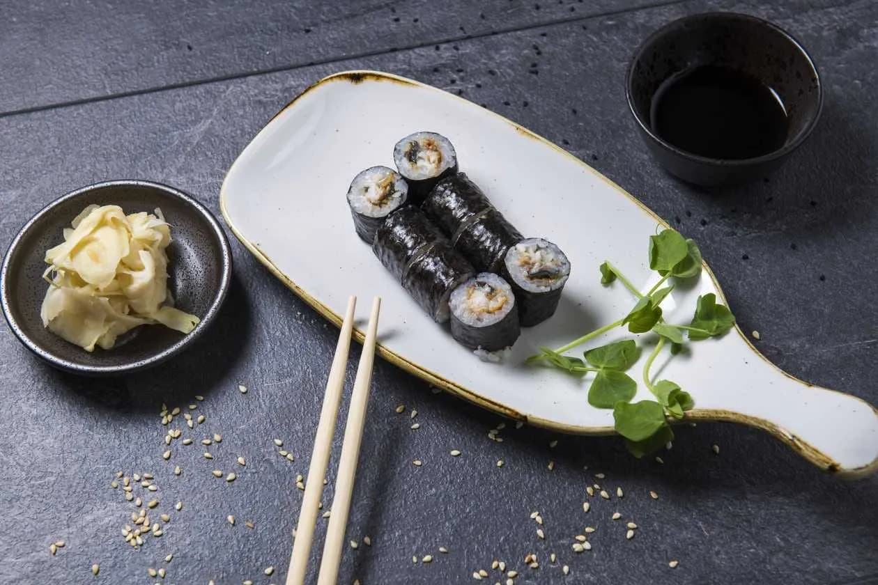 Hosomaki Węgorz (8 sztuk)