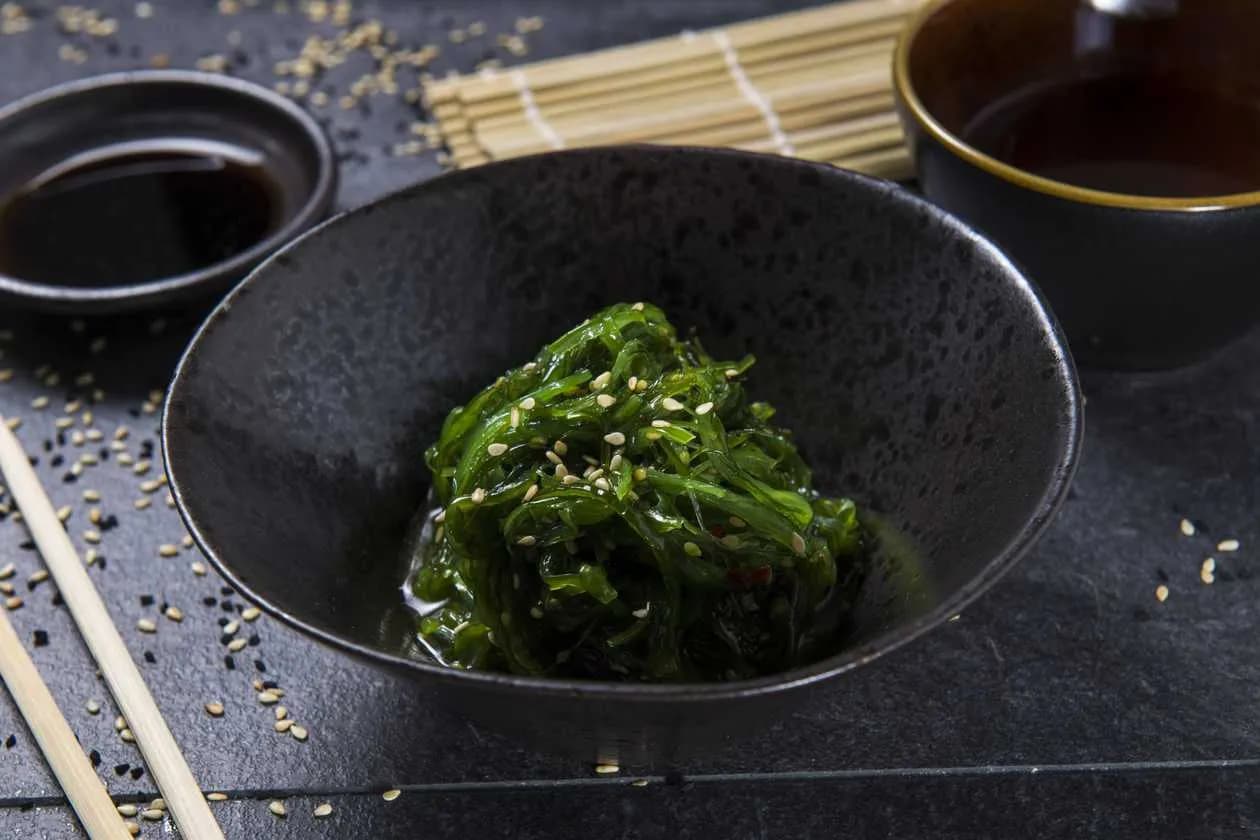 Sałatka Goma Wakame