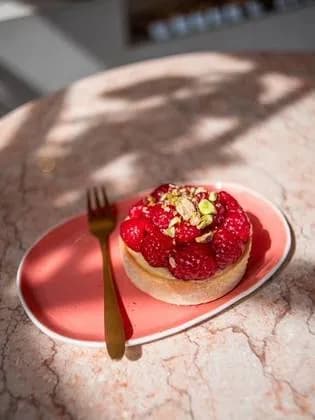 Single Serving Tartlet with Cream