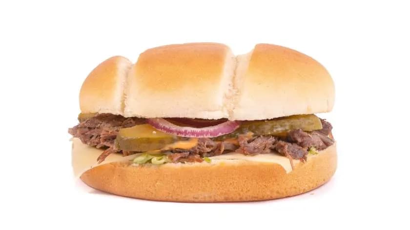 Burger z szarpaną wołowiną