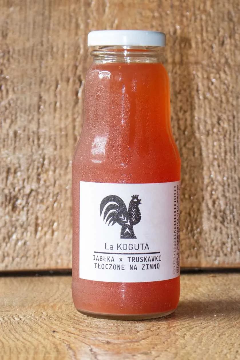 La Koguta Apple and Strawberry Juice