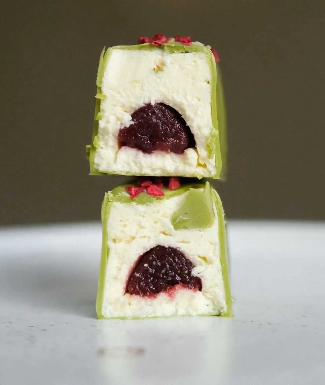 Batonik Matcha-Malina