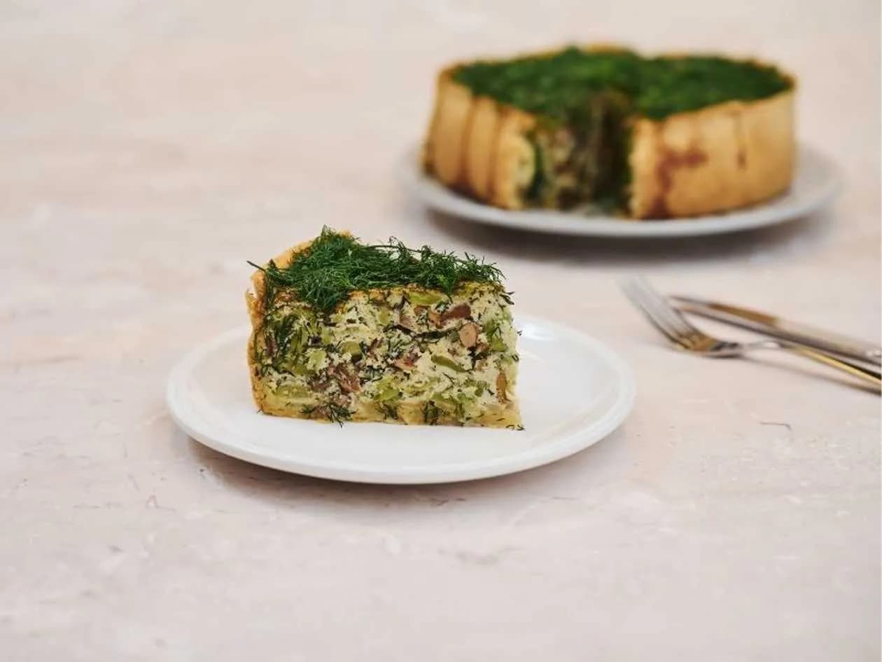 Quiche z kurkami i bobem