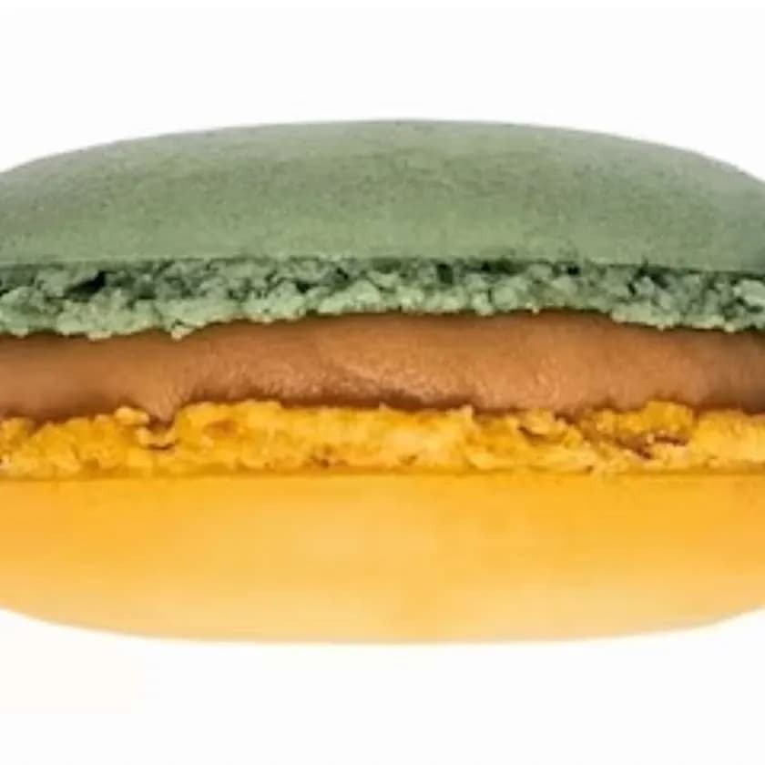 Makaronik solony karmel z jabłkiem