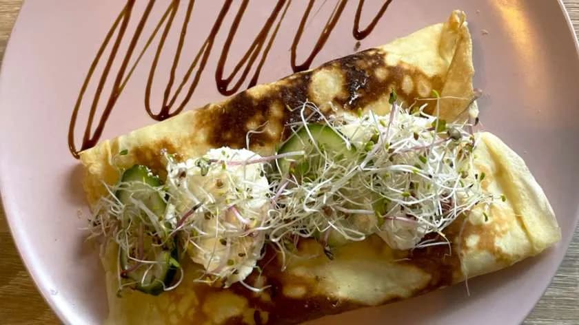 Nalesniki z lososiem