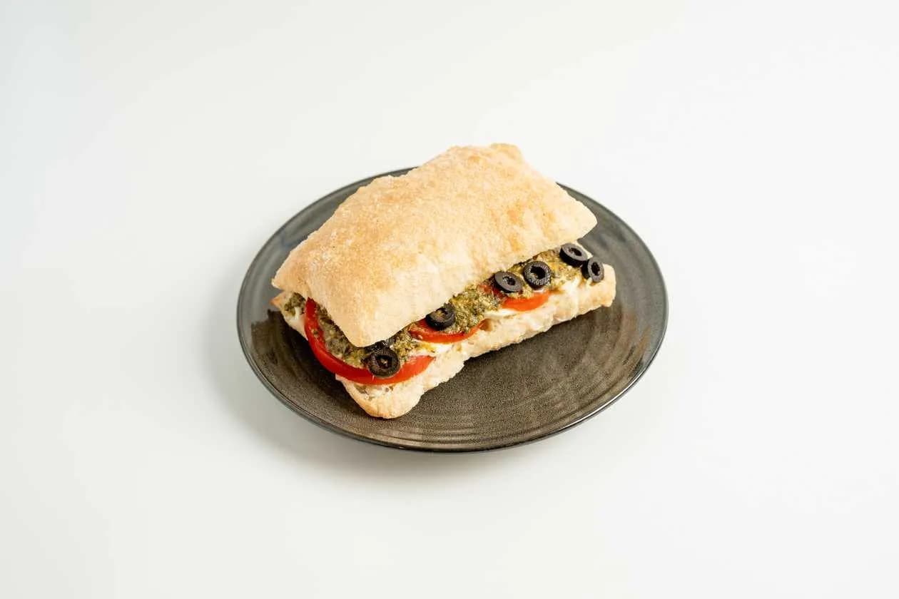 Sandwich with Mozzarella