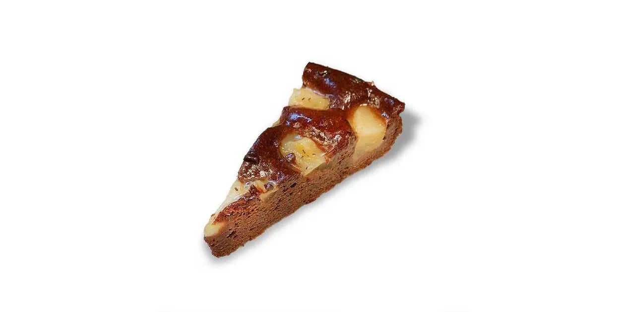 Wegańskie ciasto czekoladowe z gruszką