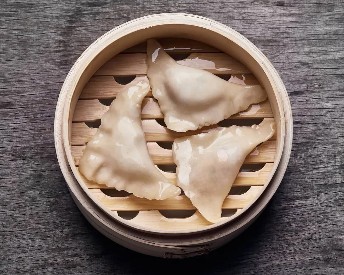 Kremowe pierożki z grzybami