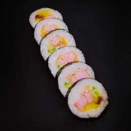 Futomaki łosoś pieczony