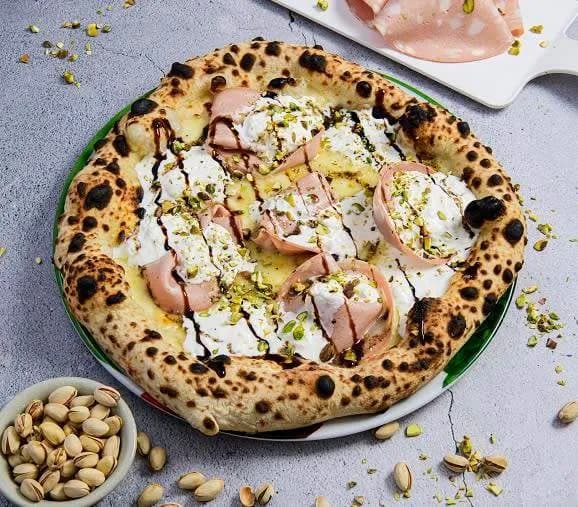 Pizza Straciatella Mortadella