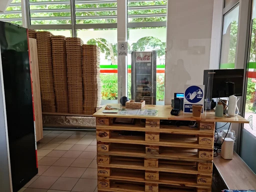 Pizzeria Na Łazarskim Cieście Winogrady