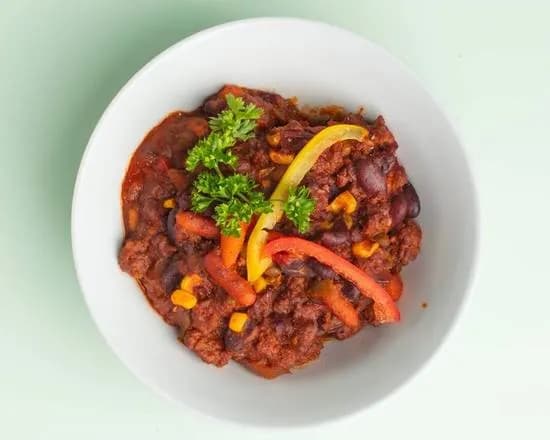 Chili con Carne mit Brot