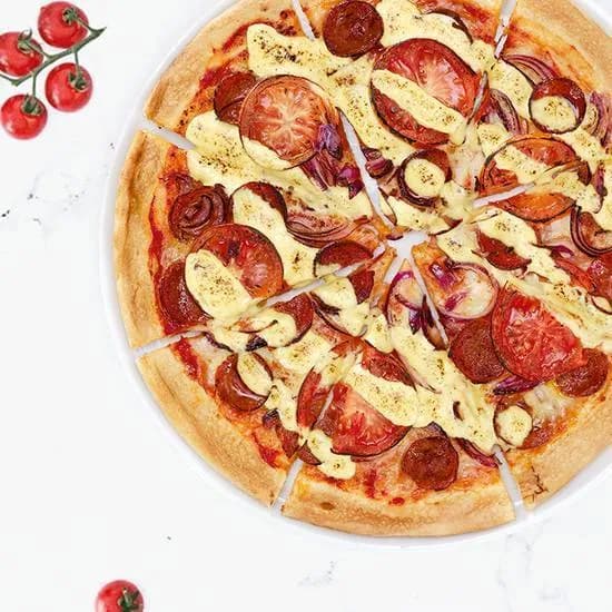 Pizza Sucuk Hollandaise