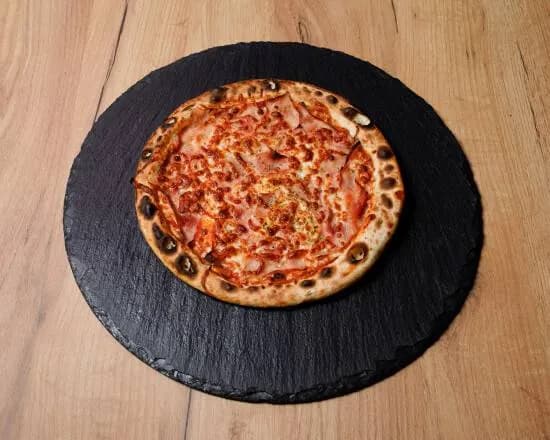 3. Pizza Prosciutto
