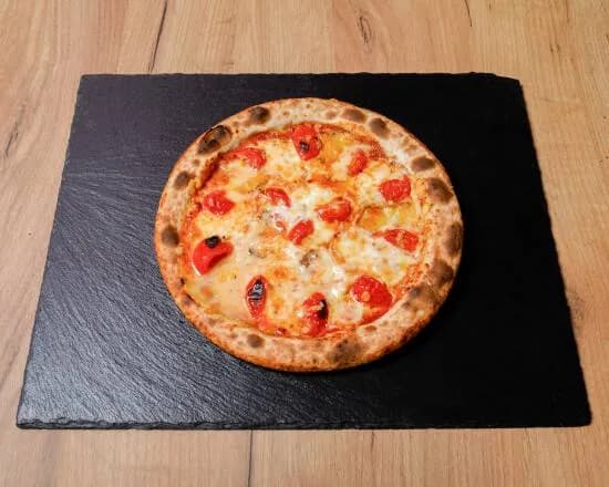 18. Pizza Quattro Formaggi