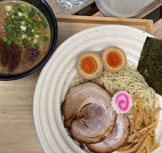 Dip Fish Tonkotsu