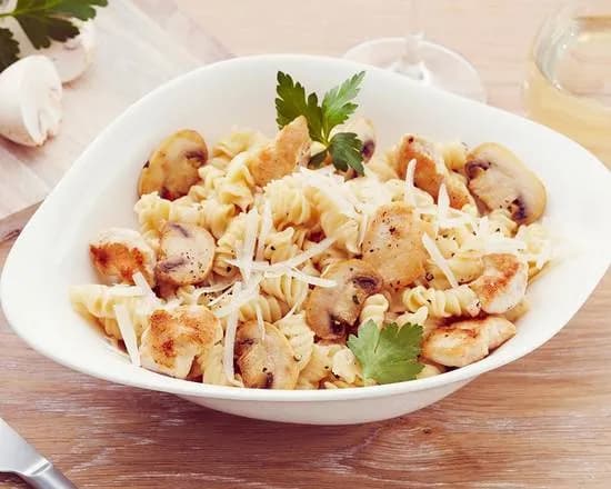 Chicken Alfredo z Makaronem Penne