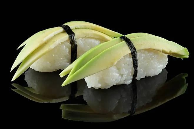 Nigiri Awokado (2 sztuki)