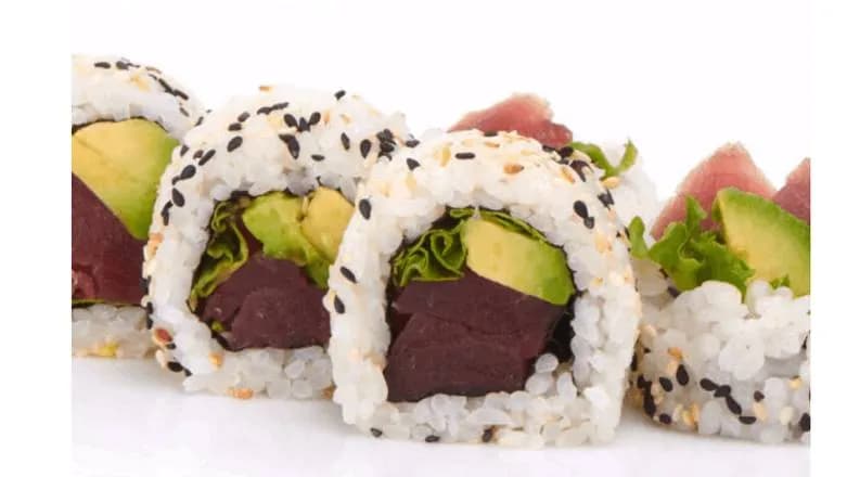 CALIFORNIA FUTOMAKI TUŃCZYK 5 SZT