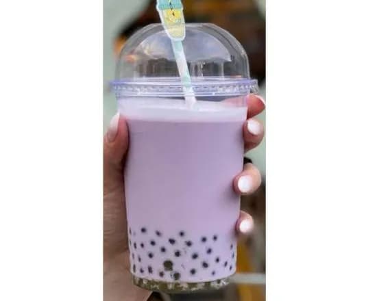 Bubble tea czarna o smaku truskawki