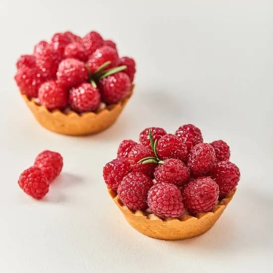 Tarta z malinami (1 szt)