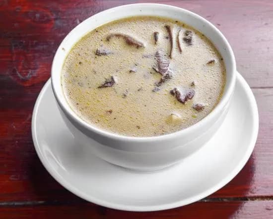 Zupa Grzybowa z Makaronem