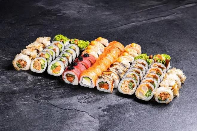 YUMMY YEAR 2 - 56 szt