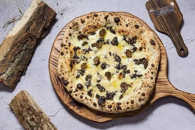 PIzza Tartufo Bianco