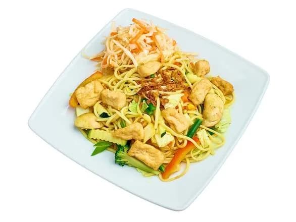 Makaron smażony z tofu