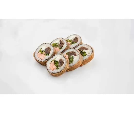 Futomaki łosoś zapieczony w tempurze