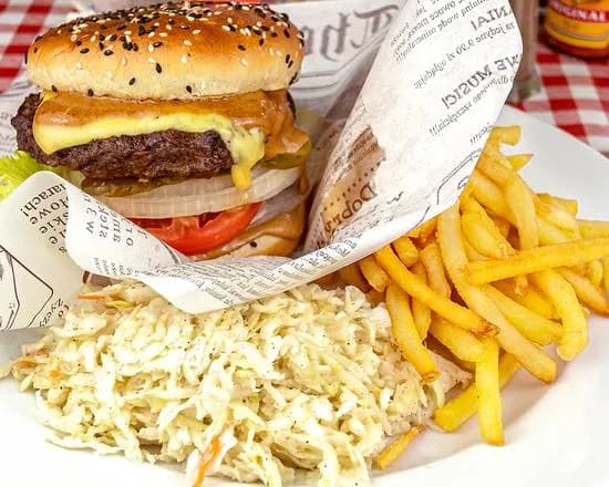 Classic American Cheeseburger