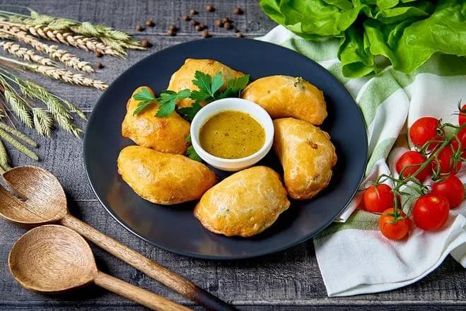 Pierogi z pieca z podsmażaną wołowiną