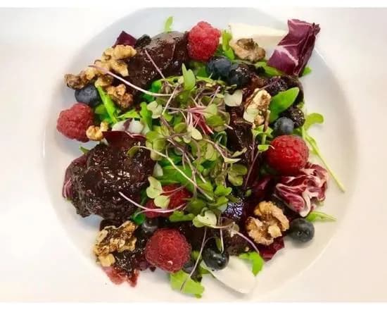 Sałatka z Wątróbką