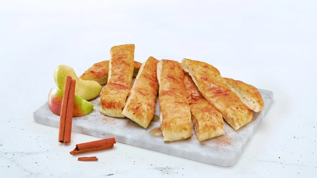 Apple Cinnamon Bread