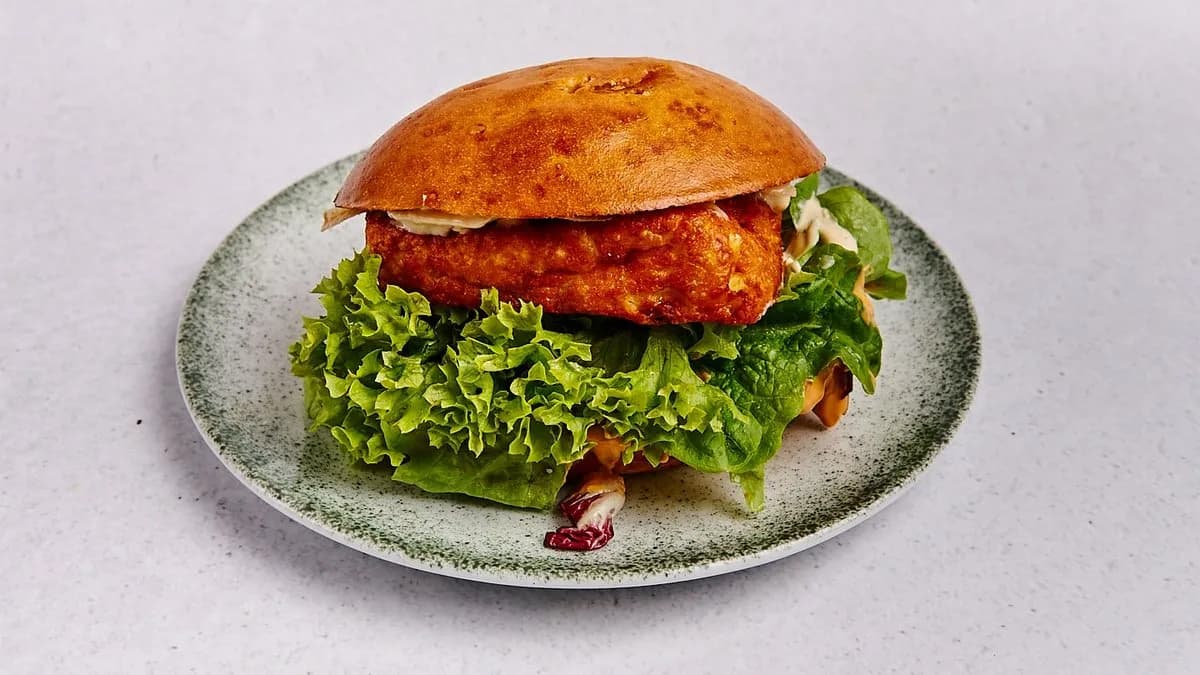 Extra Cheese, Please Burger