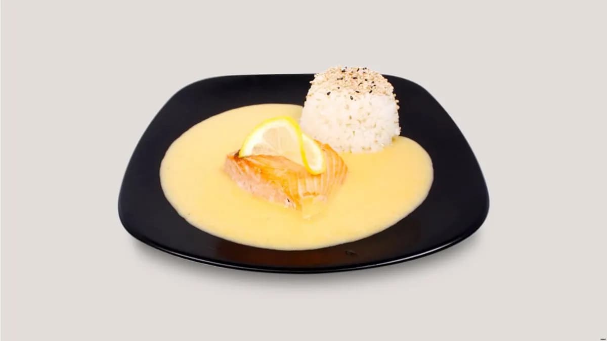 90. Salmon Fillet with Pumpkin Cream