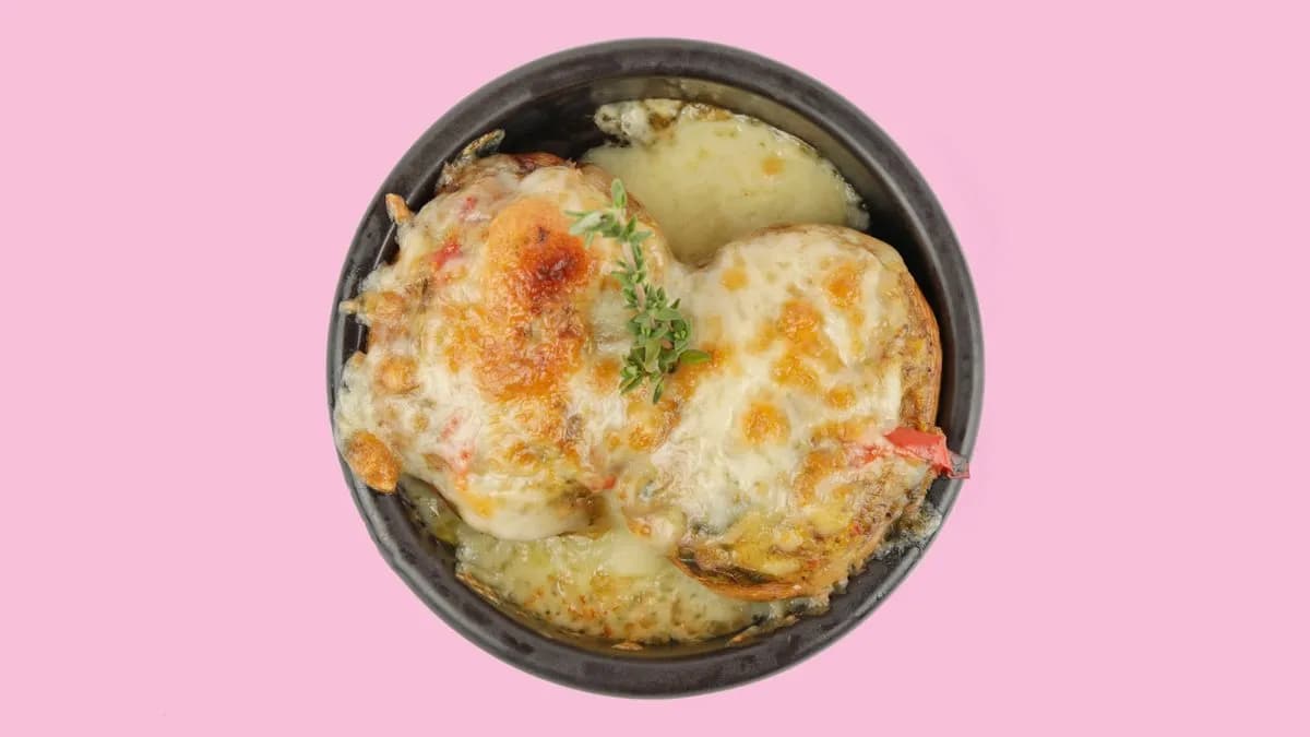 22. Champiñon Relleno con Queso al Horno