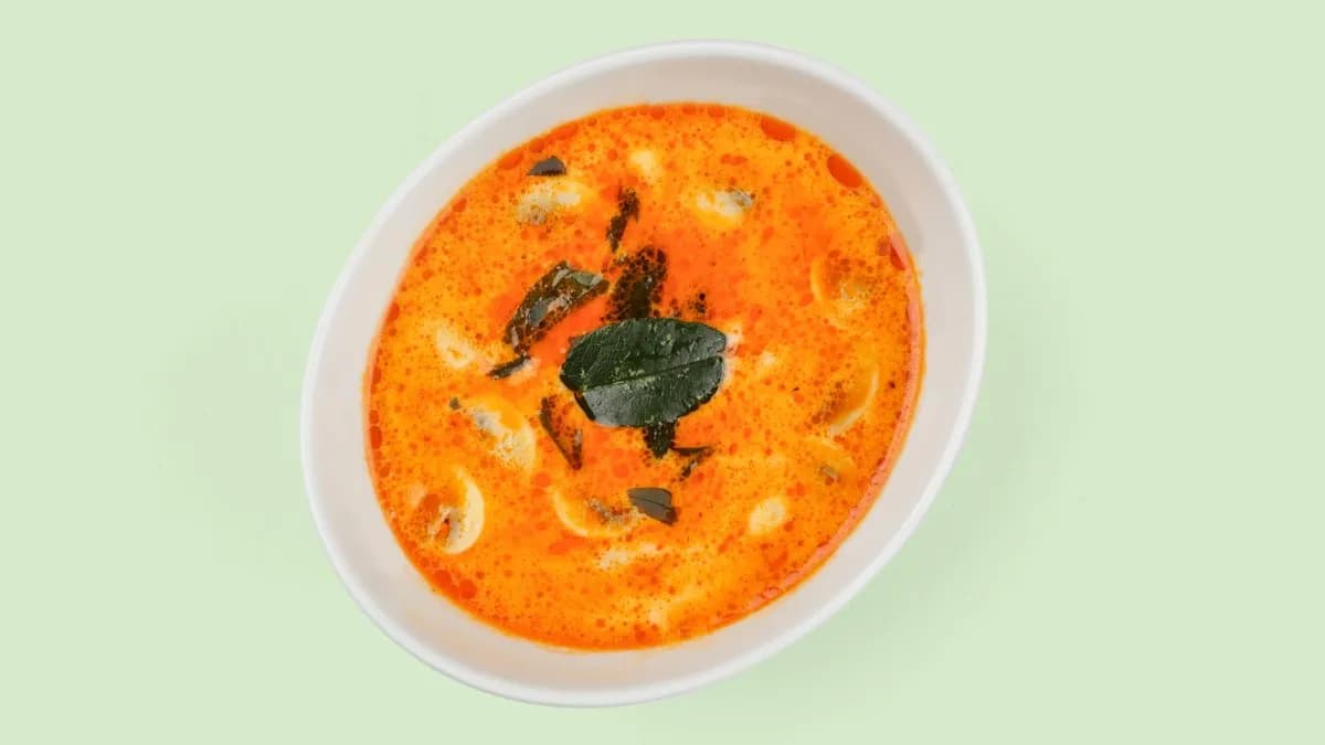 V3. Tom Kha Gai