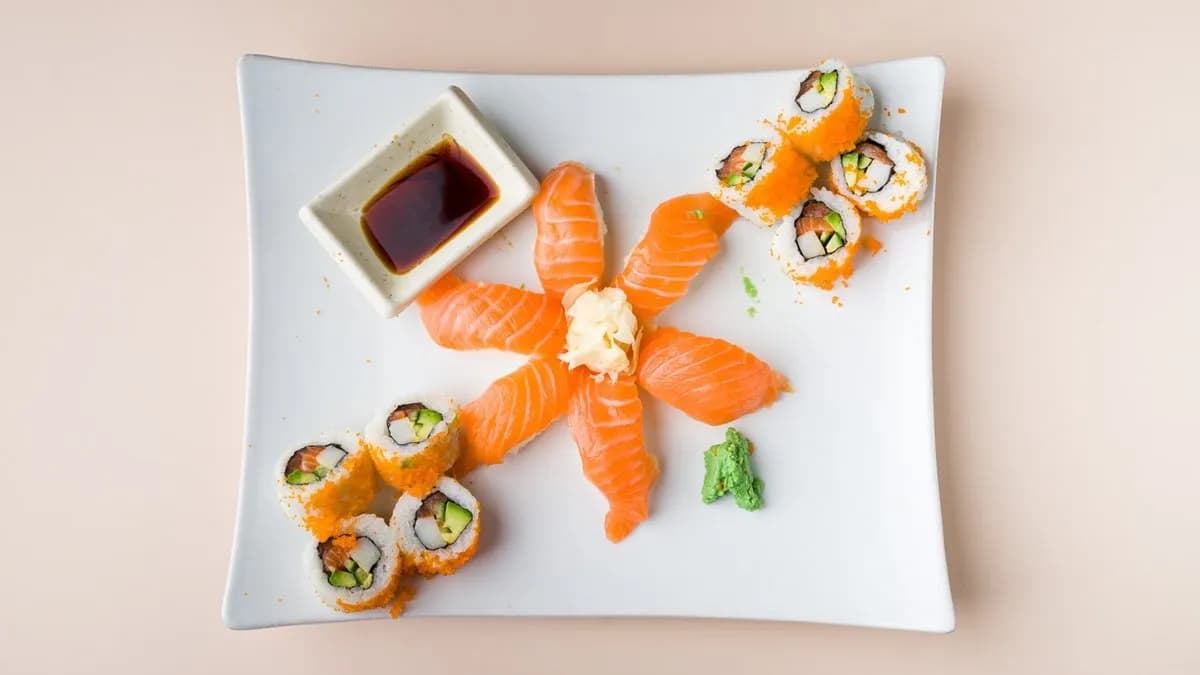 3192. Inside-Out Masago