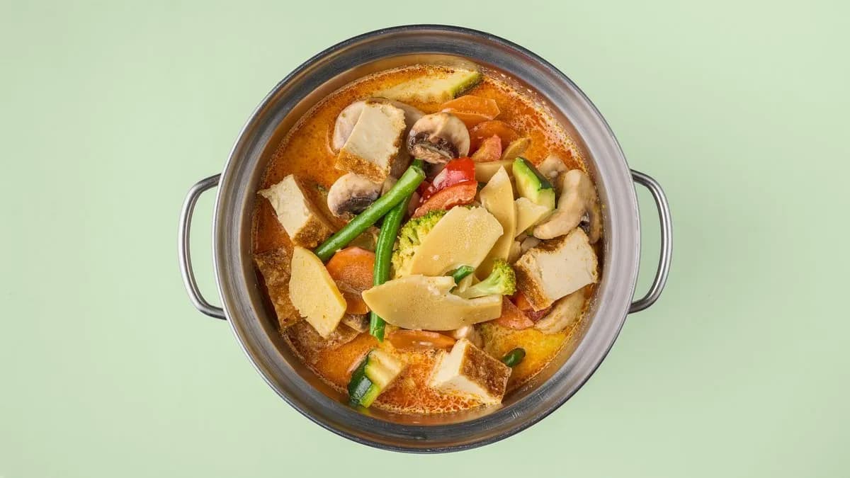 Dau Phu Sot Chua Ngot or Tom Chien Xu or Ga Ran Chua Ngot