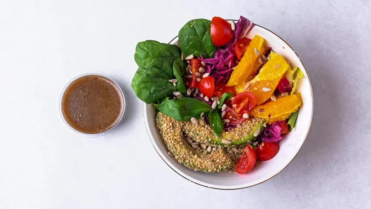 Avocado-Rotkohl-Salat