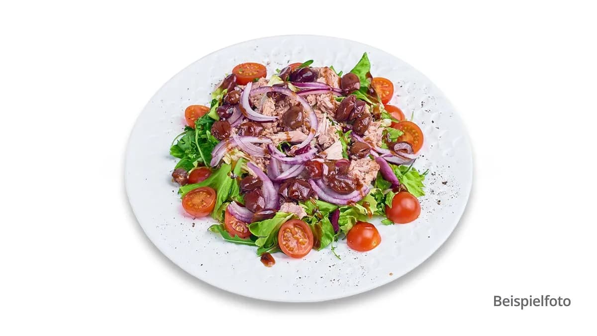 243. Insalata Mista con Tonno e Nova