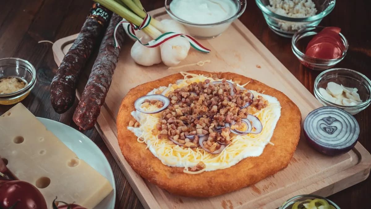 Gluténmentes magyaros lángos