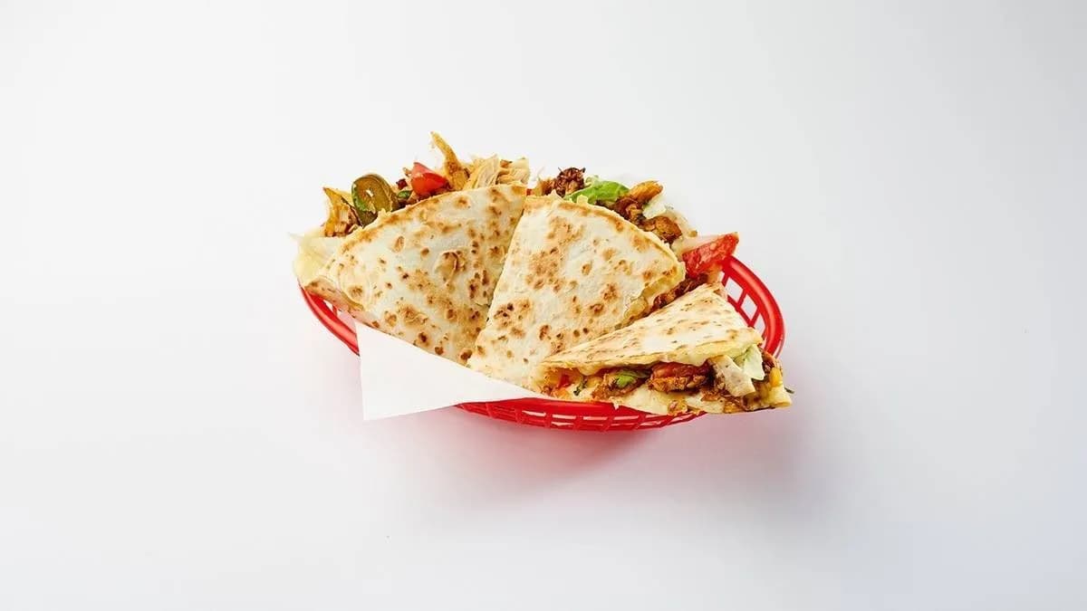 POLLO QUESADILLA